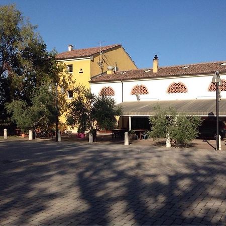 Agriturismo La Rasdora Порто Мантовано Екстериор снимка
